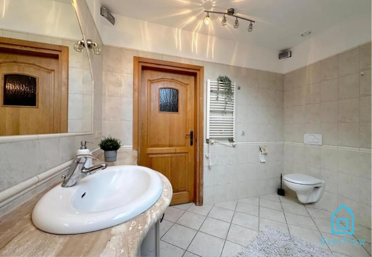 Privat bolig Mickle Room - Charming Place, 15 Minutes To Gdansk Old Town & 5 Minutes To Seaside